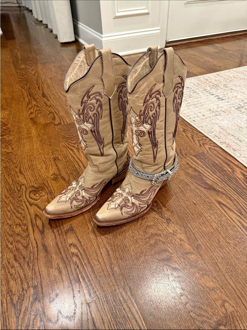 Circle G Tan Embroidered Western Heeled Boots